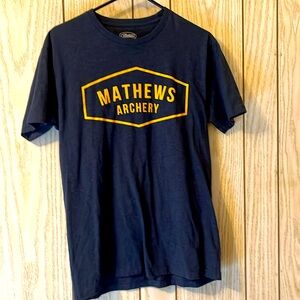 Men’s Matthew navy blue t-shirt size M
